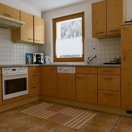 Mezpra142 Apartmán *