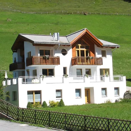 Appartement Mezpra *